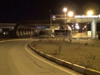 Batman Havalimanı'na 2 havan topu düştü