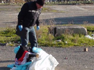 Vahşet! Valizden ceset çıktı