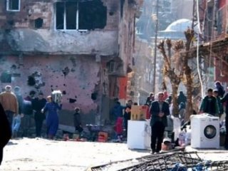 AK Parti'den Cizre'ye Yardım