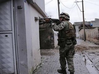 Cizre ve Sur'da 11 Terörist Etkisiz Hale Getirildi