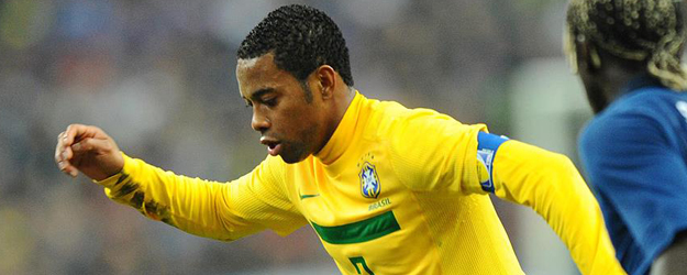 Robinho Ülkesine Döndü!