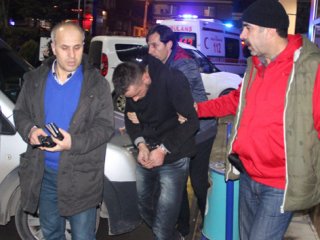 Mahallelinin dikkati hırsızları yakalattı