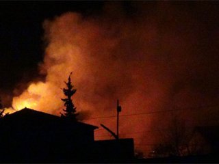 Kansızlar Okul Yaktı!