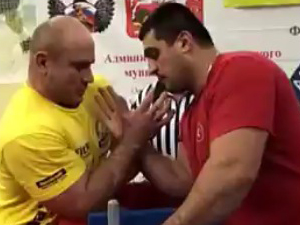 Milli Sporcumuz Rus Rakibiyle Böyle Dalga Geçti