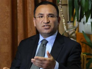 Bakan Bozdağ Vaftiz Edilen CHP'li Böke'ye Sahip Çıktı