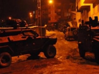 Yüksekova, Silah Sesleri İle Yankılandı