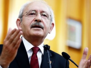 Kılıçdaroğlu 'Baykal'ı Görmezden Geliyor