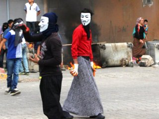 Teröristler Nusaybin’de Okul Binası Yaktı