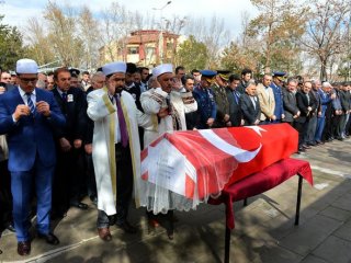 Ankara Şehitlerine Duygu Dolu Veda!