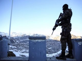 Özel Birlikler Hakkari'de Kuş Uçurtmuyor