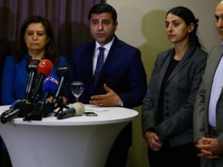 PYD Vuruldukça Demirtaş Çıldırdı!