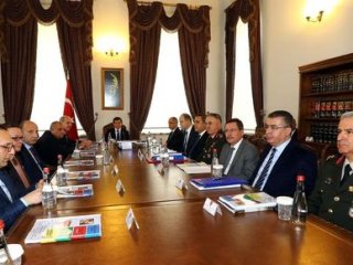 Yeni Meclis Binasında Güvenlik Riski Tespit Edildi