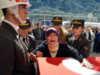 Acılı Şehit Annesinin Kahreden Feryadı