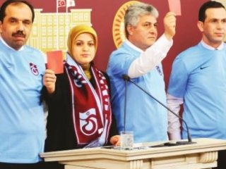 Trabzonlu Vekillerden TFF Ve MHK'ya Kırmızı Kart