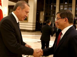 Davutoğlu'ndan Erdoğan'a Doğum Günü Tebriği