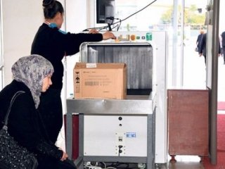 Güvenlikler X-Ray'de Görünce Şok Oldu