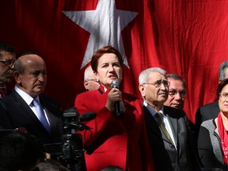 Akşener: Babaanne Olmaktan Vazgeçtim