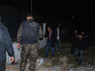 Teröristler Gençlik Merkezine Saldırdı