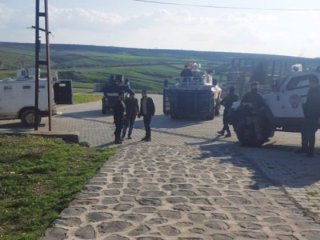 HDP'li vekilin bulunduğu evde arama