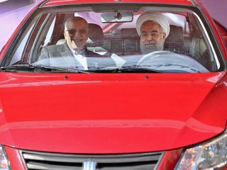 İran Yerli Otomobil Üretti