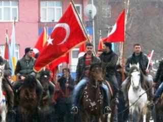 'Emret, akşam namazını Rusya'da kılalım'