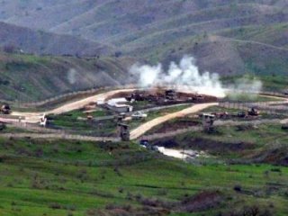 Hakkari'de askeri üs bölgesine hain saldırı