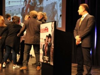 Akil Kadir'in katıldığı festivalde olay!