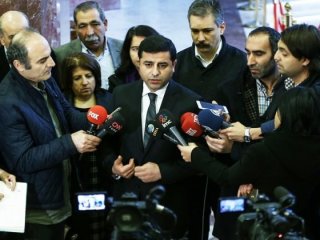 Kadınlar gününde büyük skandal