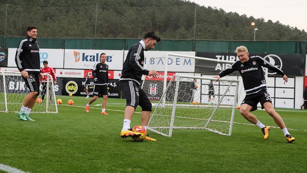 Gökhan Töre antrenmana katılmadı
