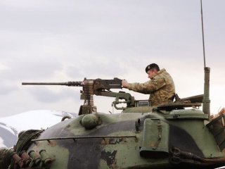 Hudut kartalları 24 saat sınırı gözetliyor