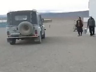 Bir araçtan 35 çocuk çıktı