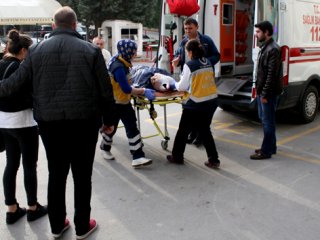 Selfie çekerken şelaleden düştü