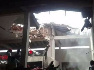 Uçak düştü: 7 ölü, 15 yaralı