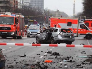 Berlin'de bombalı araç patladı