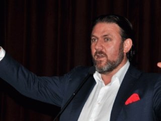 Asker düşmanı “şerefsizler”!