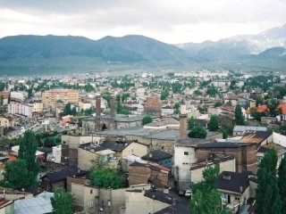 Erzurum'da güvenlik tedbirleri artırıldı