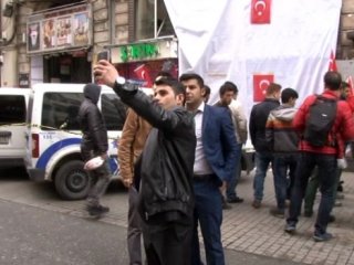 Patlamanın gerçekleştiği yerde selfie çektiler