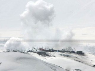 Yüksekova'da top atışlarının ardından mahallelere girildi