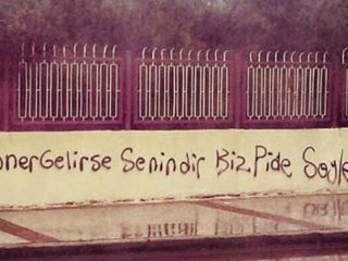 Bu duvar yazıları her an önünüze çıkabilir!