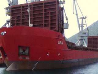 Rusya Türk gemisini tutukladı