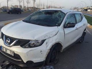 Dilek Öcalan'ın aracı kaza yaptı!