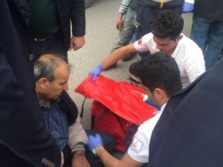 Bisiklet Otomobilin Kapısına Çarptı: 1 Yaralı