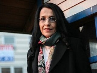 Ayşe Hür Suriye'deki katliamcılara ağlıyor