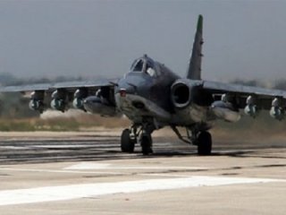 Rus savaş uçağı düştü!