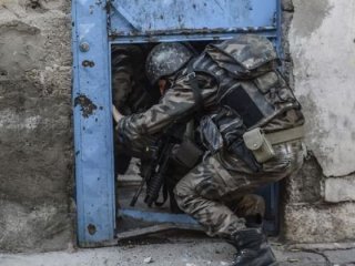 Operasyonun bittiği Sur'da çatışma çıktı!