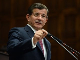 Davutoğlu'ndan aday olma iması