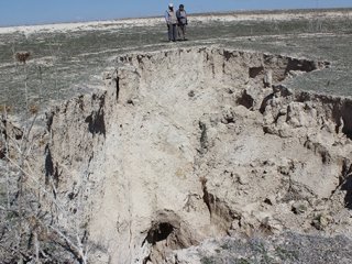 Konya'da 64 metre çapında yeni obruk oluştu