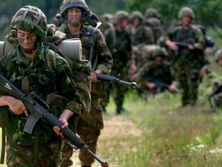 Profesyonel askerlik geliyor