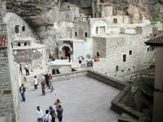 Sümela'nın restorasyonu havaya takıldı