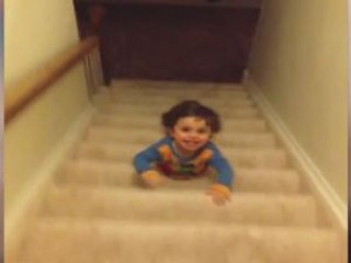 Uyumamak için direnen ufaklığın büyük kaçışı!